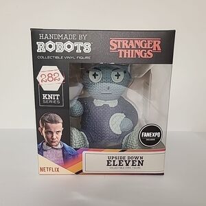Stranger Things Upside Down Eleven Handmade by Robots Knit Vinyl Figure